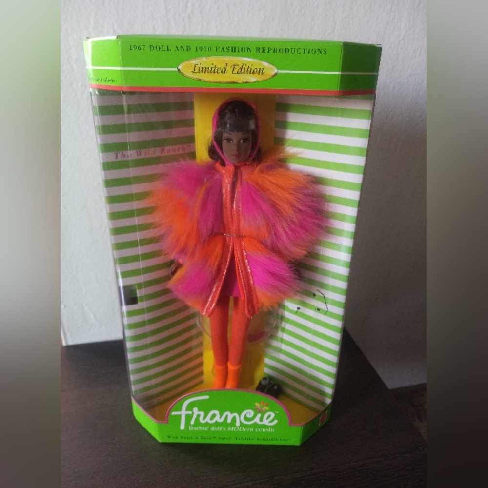 1996 Barbie Francie Wild Bunch African American Doll New Sealed No.17607. Brandn